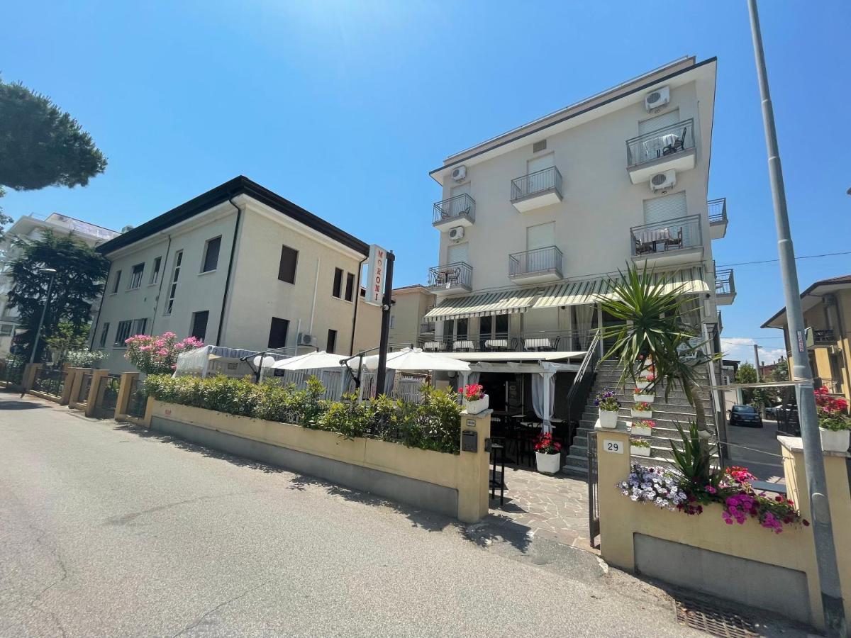 Hotel Moroni Rimini Dış mekan fotoğraf